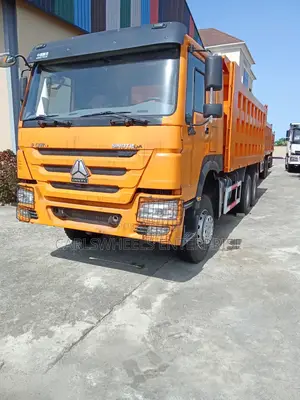 10tyres Howo 371 30tons Foreign Used Refurbished Tipper Dump Truck.