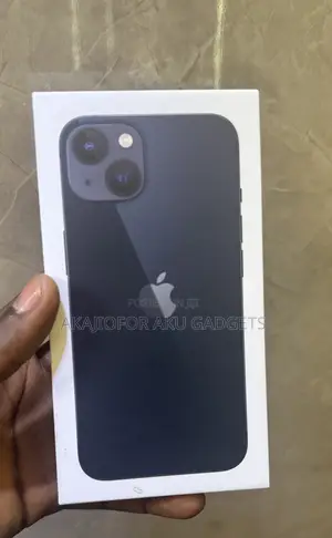New Apple iPhone 13 128 GB Blue