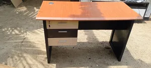 Beautiful Office Table With Central Lock Drawers