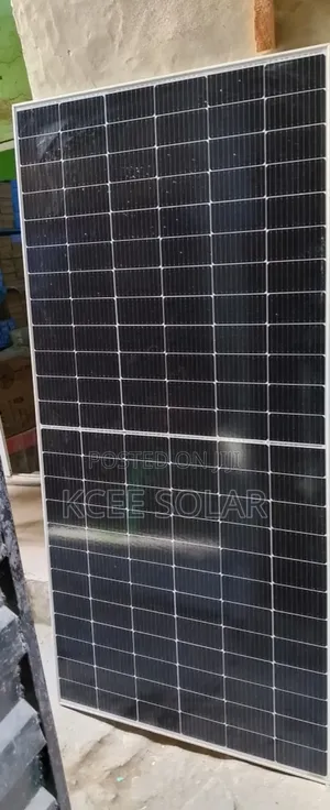 600w Canadian Solar Panel