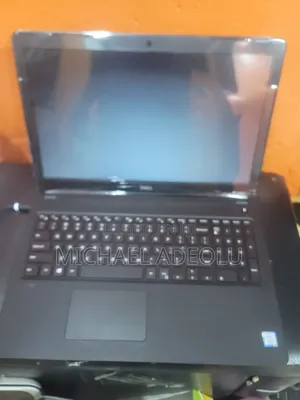 Laptop Dell Latitude 3580 8GB Intel Core i7 HDD 500GB