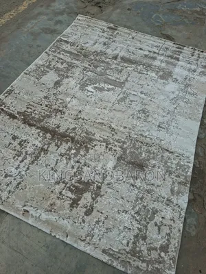 7×10fts Beige and Cream Turkey Center Rug