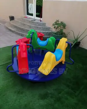 3 Seater Merry Go Round