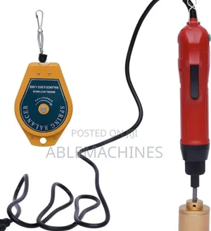 Hand Capping Machine