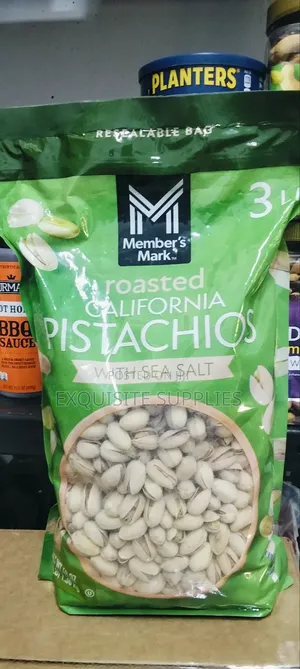 Members Mark Pistachios With Sea Salt