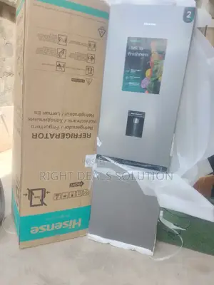 Hisense 35dcb Bottom-Freezer Fridge With Energy Efficiency
