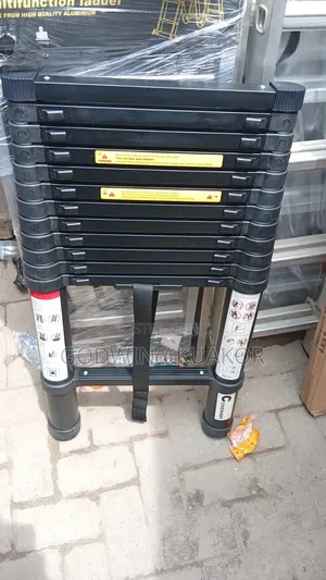 5.1 Miters Up Strong Telescopic Ladder