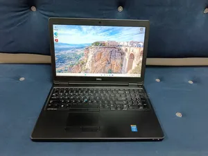 Laptop Dell Latitude E5550 8GB Intel Core i5 SSD 256GB