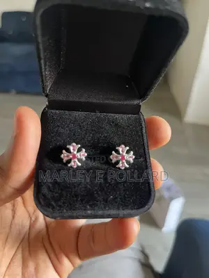 Cross Rock Iced Men’S Women’S Earrings Silver Earring