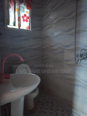 2bdrm Block of Flats in Scc Junction, Ushafa for rent