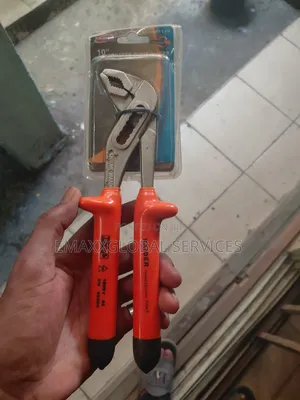 Raider Gas Plier