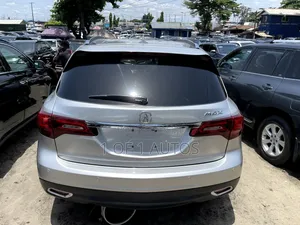 Acura MDX 4dr SUV w/Advance, Entertainment Packages (3.5L 6cyl 6A) 2014