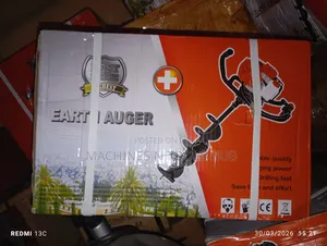 2 Stroke Earth Auger