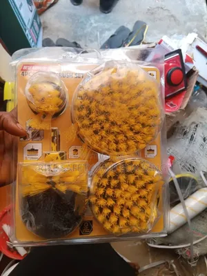 4 PCS Cleaning Brush Set