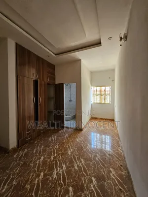3bdrm Block of Flats in Durumi for rent