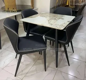 4 Seater Dining With Classic Design