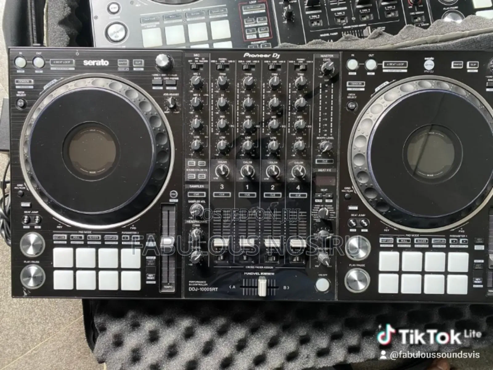 DDJ SRT 1000