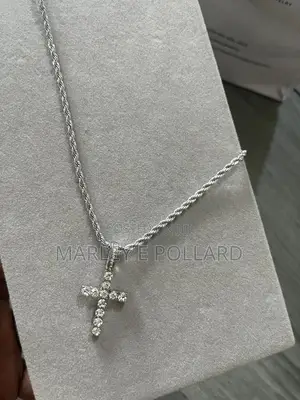 Iced Out Cross Rope Chain Zirconia Diamond Twist Chain
