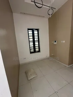 4bdrm Duplex in VGC / Ajah for rent