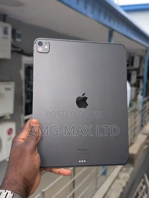 Apple iPad Pro 13 (2024) 512 GB Gray
