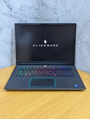 Laptop Dell Alienware M16 R2 32GB Intel Core Ultra 9 SSD 1T