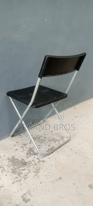 Foldable Chairs