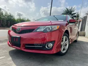 Toyota Camry SE Sport 4dr Sedan (2.5L 4cyl 6A) 2014 Red