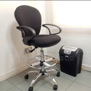 A14 Cashier/Teller Chair