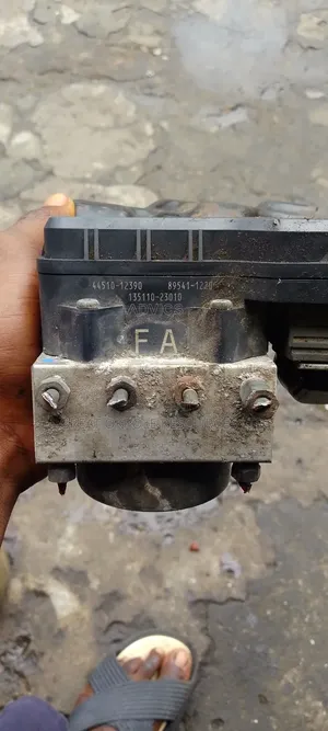 Abs Module for Toyota Auris