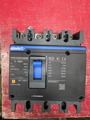 250amp Chint Breaker 4pole