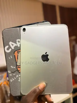 Apple iPad 10.2 (2019) 64 GB Gray