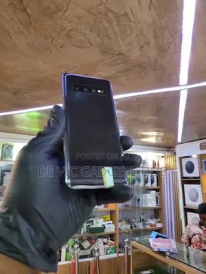 Samsung Galaxy S10 128 GB Black
