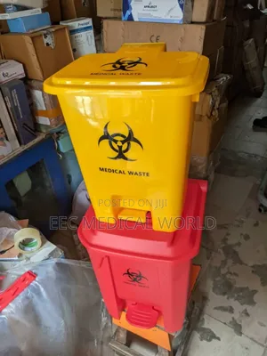 Plastic Waste Bins 30 Liter