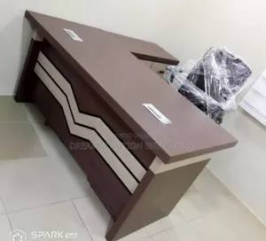 1.6 Meter Office Table With Extension