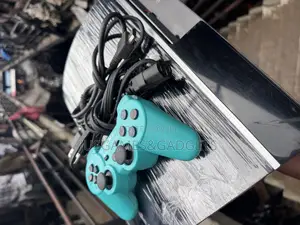 Fat Playstation 3 and It’S Accessories