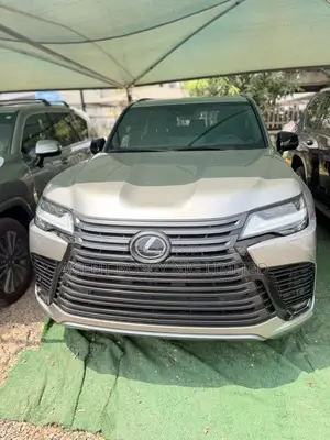 Lexus LX LX 600 2023 Gold