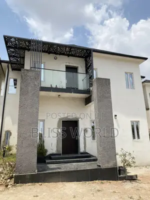 4bdrm Duplex in Jabi for sale