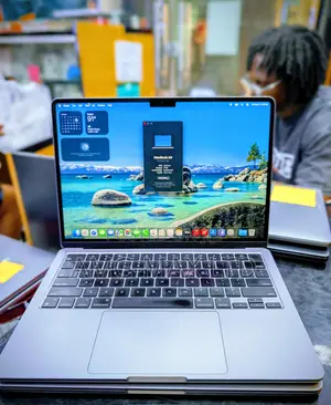 Laptop Apple MacBook Air 2025 M4 16GB Apple M4 SSD 256GB