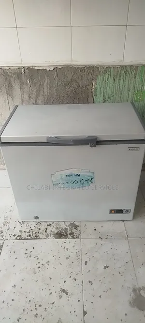 Fairly Used Bruhm Low Voltage Freezer 3 Layers Never Worked on Before!