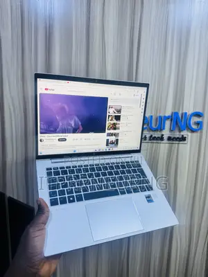 Laptop HP EliteBook 840 G9 8GB Intel Core i7 SSD 512GB