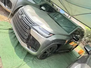 Lexus LX LX 600 2023 Gold