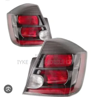 Rear Lights Nissan Sentra 208
