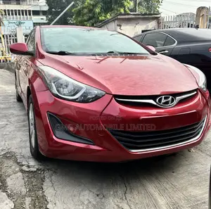 Hyundai Elantra SE Sedan FWD (1.8L 4cyl 6A) 2016 Red