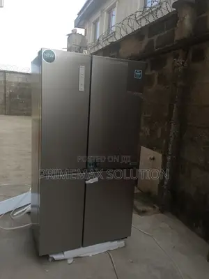 Hisense Rs-87-Ws 634l Refrigerator - Frost Free Inverter