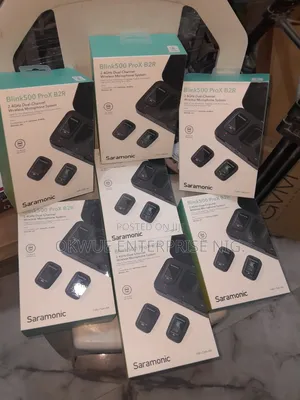 Professional Saramonic Wireless Lapel Dual Microphone'