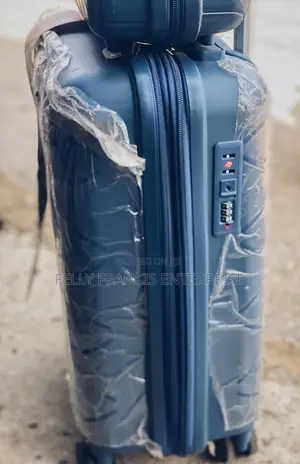 Small Size Rubber Box With a Kit