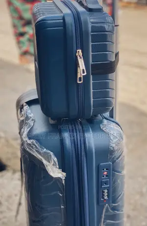Small Size Rubber Box With a Kit