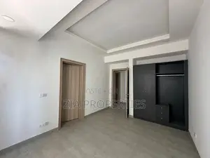 3bdrm Apartment in Lekki Phase 1 for rent