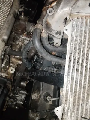 Complete Engine Double Turbo for Toyota Land Cruiser V8 Diesel Engine.