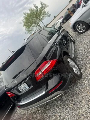 Mercedes-Benz M Class ML350 4dr SUV (3.5L 6cyl 7A) 2014 Black